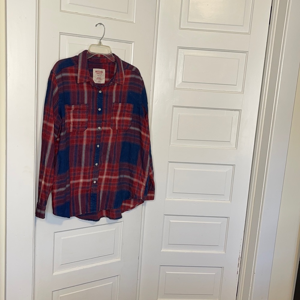 Plaid Mossimo Buttondown shirt